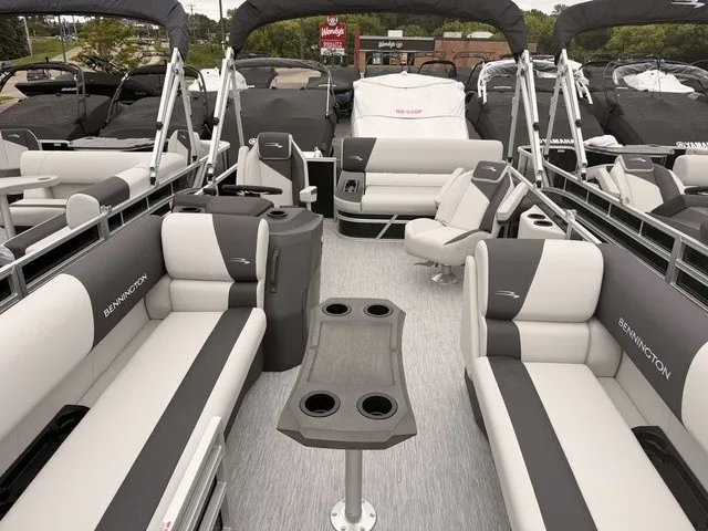 Slide: The Image of Bennington S-One Swingback 22 S1SB Pontoon 2027 - 6