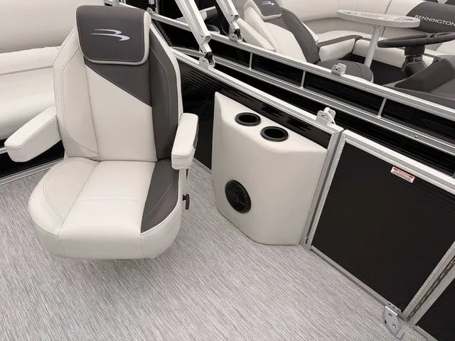 Slide: The Image of Bennington S-One Swingback 22 S1SB Pontoon 2027 - 15