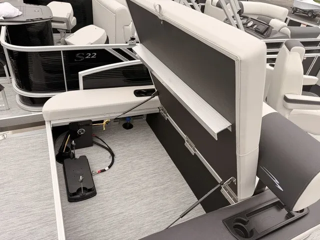 Slide: The Image of Bennington S-One Swingback 22 S1SB Pontoon 2027 - 29