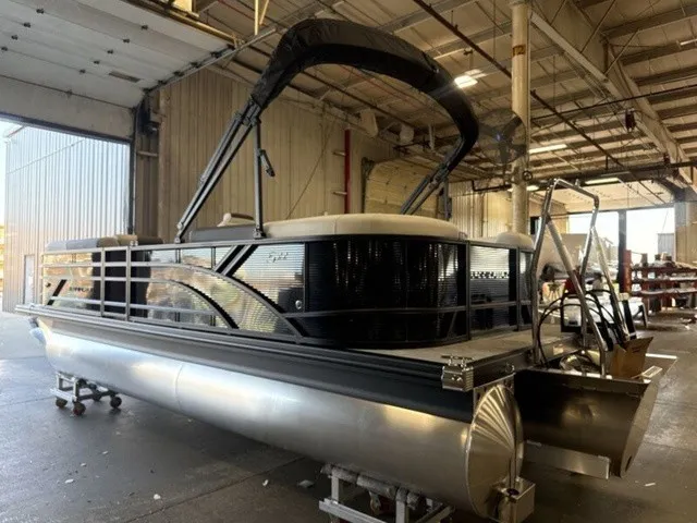 Slide: The Image of Bennington S-One Quad Bench 22 S1SR Tritoon 2027 - 5