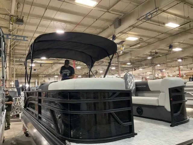Slide: The Image of Bennington S-One Quad Bench 22 S1SR Tritoon 2027 - 7