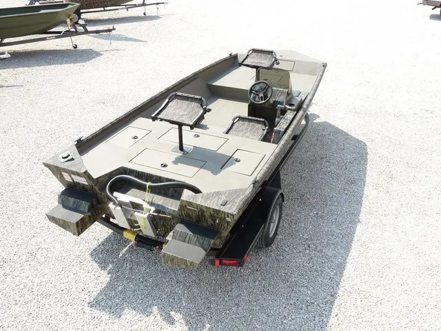 Slide: The Image of SeaArk Shadow 19V 2027 - 8