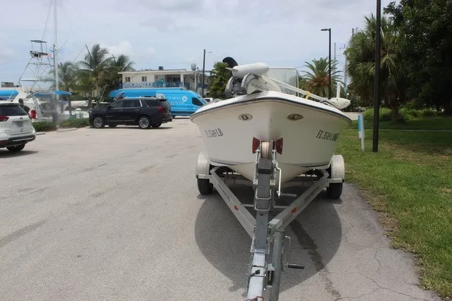 Slide: The Image of Key West 1720 Center Console 1999 - 2