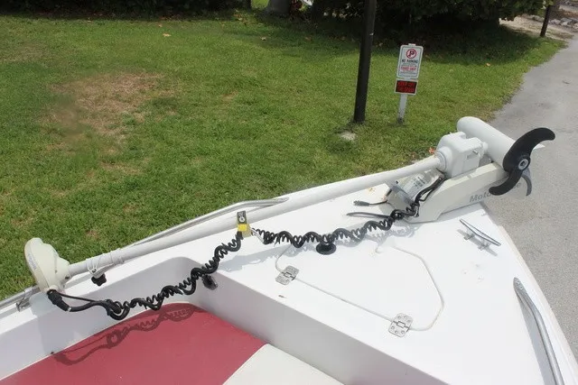 Slide: The Image of Key West 1720 Center Console 1999 - 11