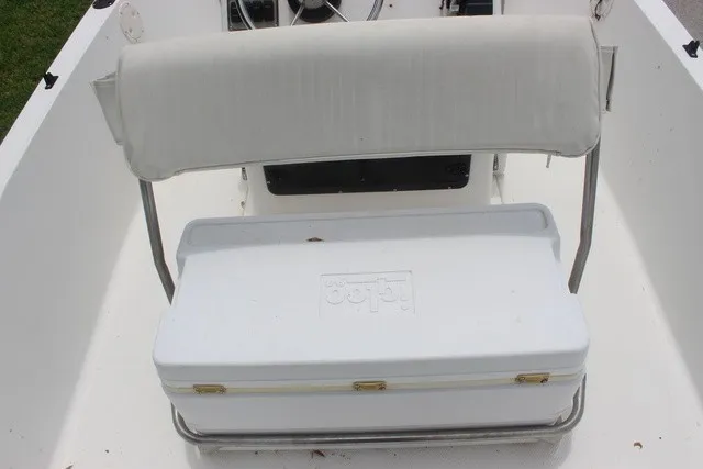 Slide: The Image of Key West 1720 Center Console 1999 - 15