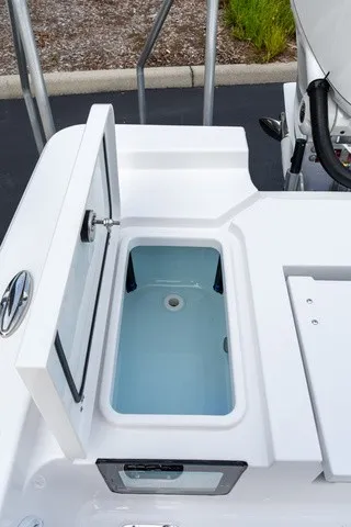 Slide: The Image of Sportsman Masters 247OE Bay Boat 2027 - 5