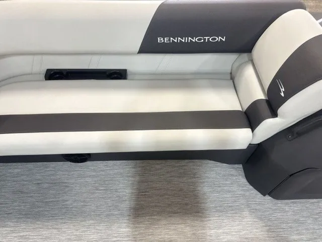 Slide: The Image of Bennington S-One Fishing 22 S1FC Pontoon 2027 - 8