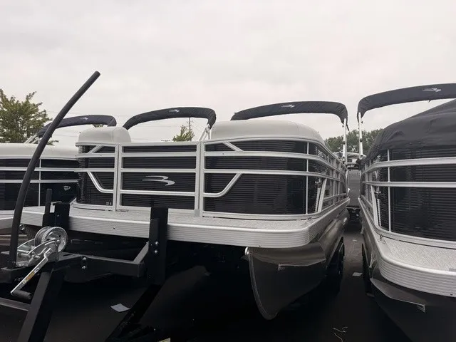 The Image of Bennington S-One Fishing 22S1FC Pontoon 2027 - 1