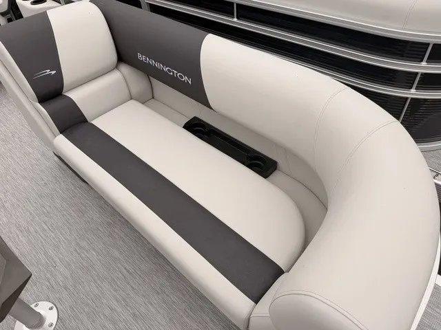 Slide: The Image of Bennington S-One Swingback 22 S1SB Pontoon 2027 - 9