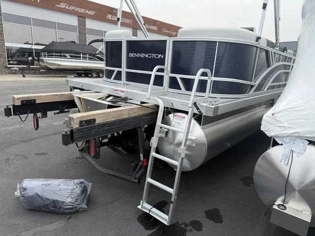 Slide: The Image of Bennington S-One Quad Bench 20 S1SR Pontoon 2027 - 7