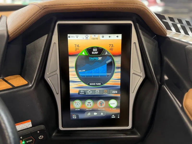 Slide: The Image of Tigé 23ZX 2021 - 27