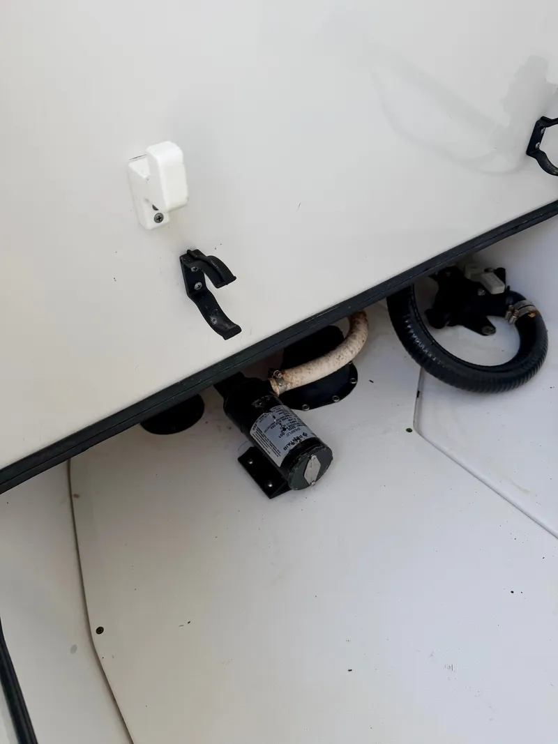 Slide: The Image of Sportsman Heritage 251 Center Console 2019 - 22