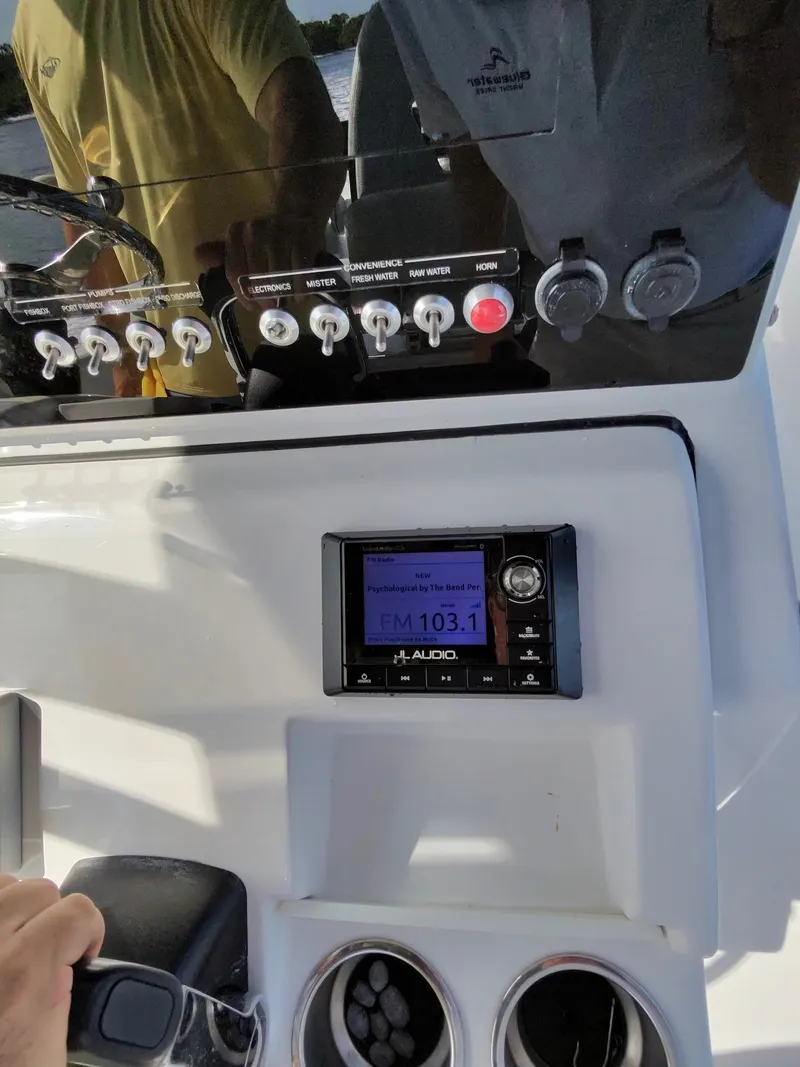 Slide: The Image of Sportsman Heritage 251 Center Console 2019 - 38