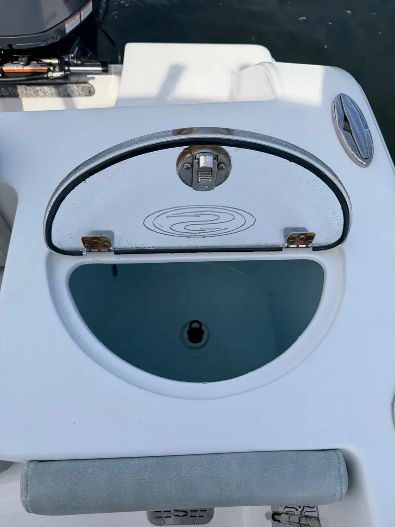 Slide: The Image of Sportsman Heritage 251 Center Console 2019 - 27
