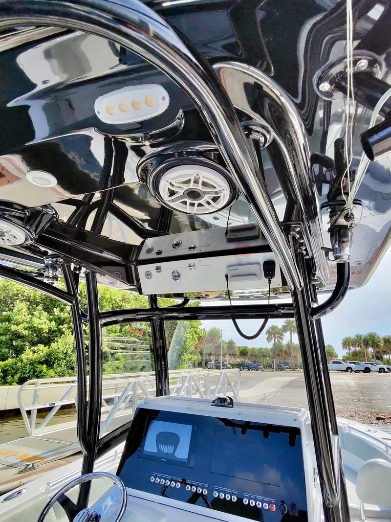 Slide: The Image of Sportsman Heritage 251 Center Console 2019 - 40