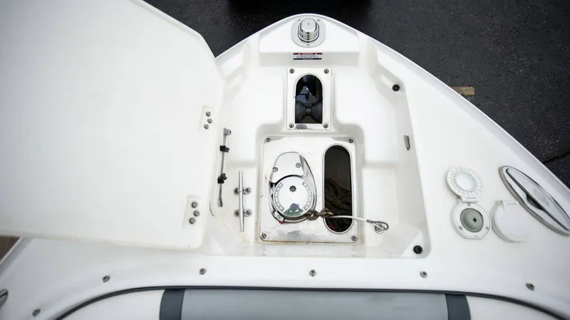 Slide: The Image of Chaparral 26 Surf 2021 - 15