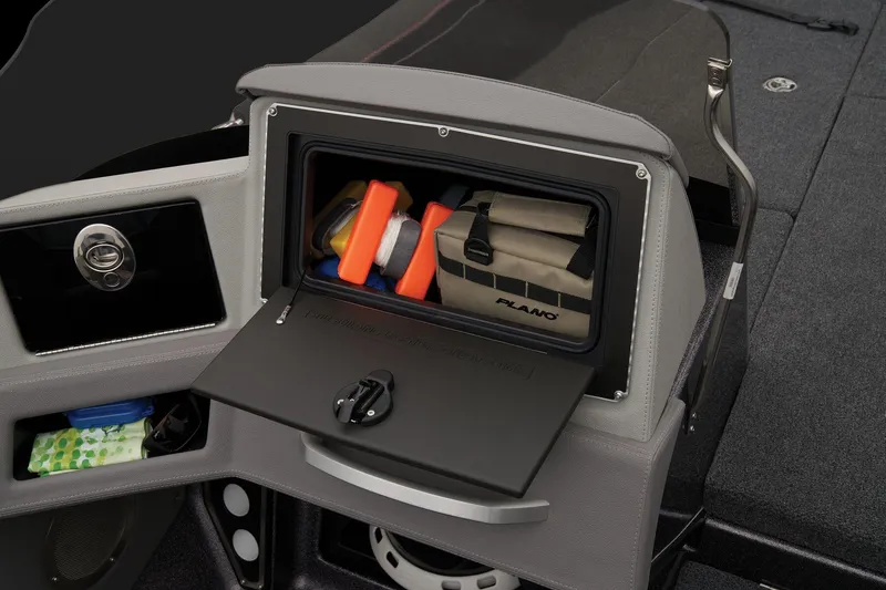 Slide: The Image of Ranger 621FS Pro 2026 - 47