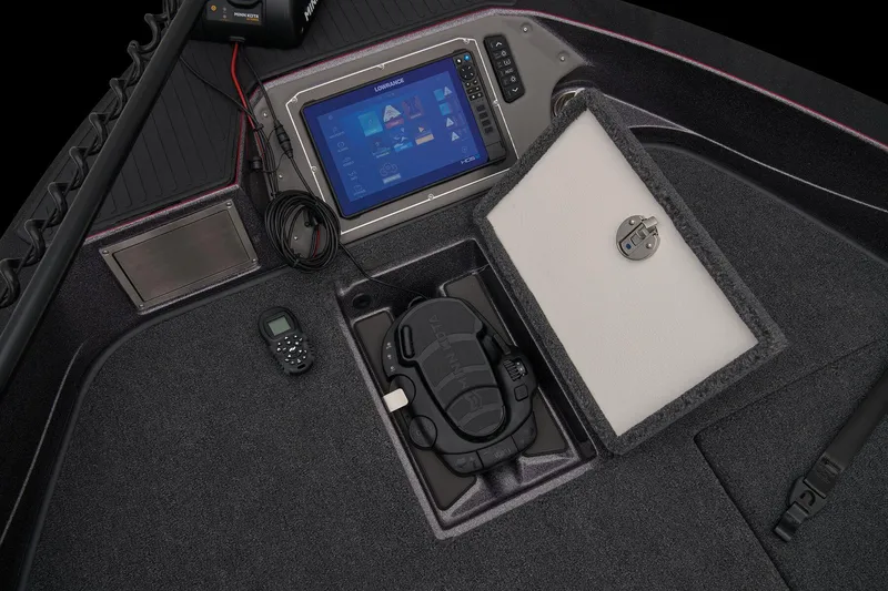 Slide: The Image of Ranger 621FS Pro 2026 - 22