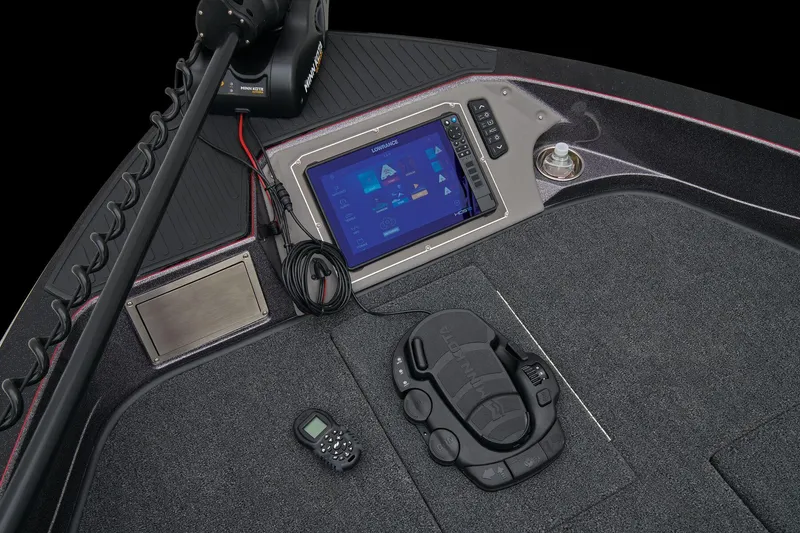 Slide: The Image of Ranger 621FS Pro 2026 - 18