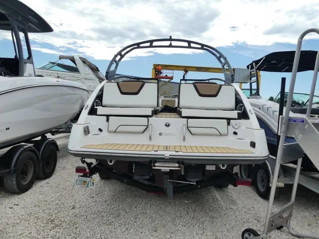 Slide: The Image of Yamaha 252S 2021 - 6