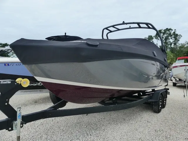 Slide: The Image of Yamaha 252S 2021 - 5
