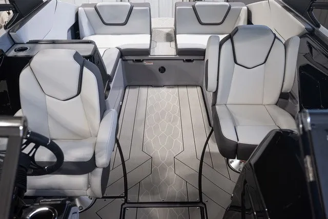 Slide: The Image of Yamaha 252XE 2026 - 15