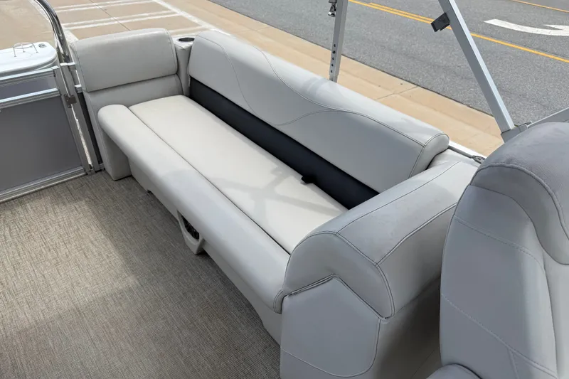 Slide: The Image of 2021 Avalon 2280 Venture Quad Lounger with comfortable seating and modern design. - 21