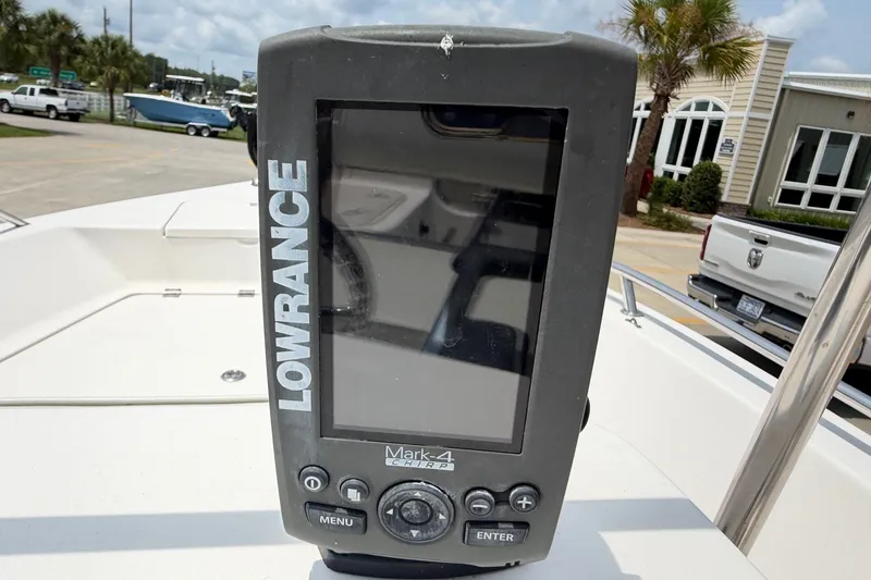 Slide: The Image of Lowrance Mark-4 fishfinder on 2005 McKee Craft Marathon 172 CC boat deck. - 9