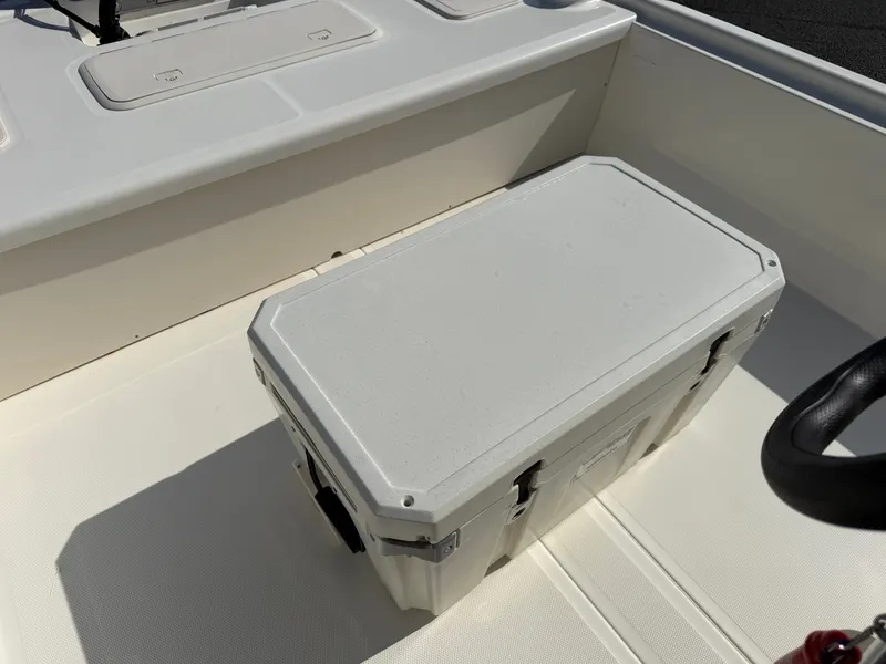 Slide: The Image of Mako Pro Skiff 19CC 2022 - 11