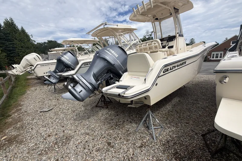 Slide: The Image of 2023 Grady-White Fisherman 216 boats with Yamaha engines on display. - 4