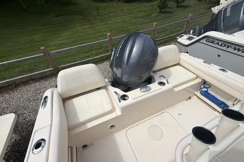 Slide: The Image of 2023 Grady-White Fisherman 216 boat interior with Yamaha outboard motor. - 5