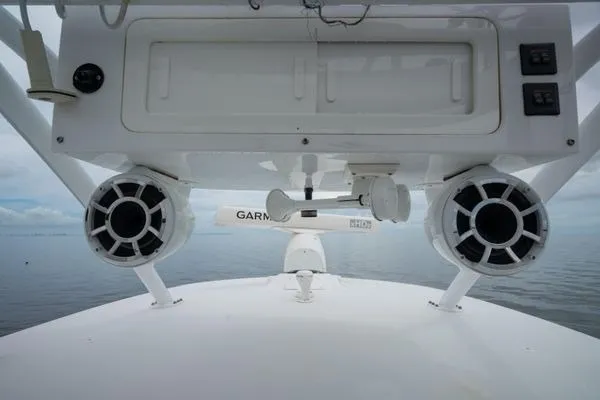 Slide: The Image of 2016 SeaHunter 45 Tournament boat electronics and speakers on deck, ocean view. - 15