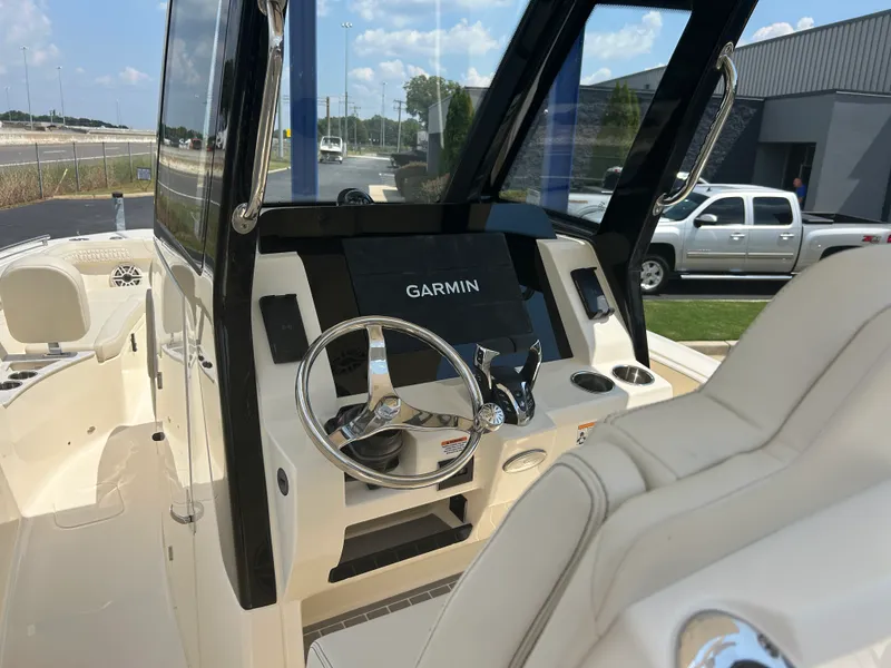 Slide: The Image of Scout 260 LXF 2027 - 17
