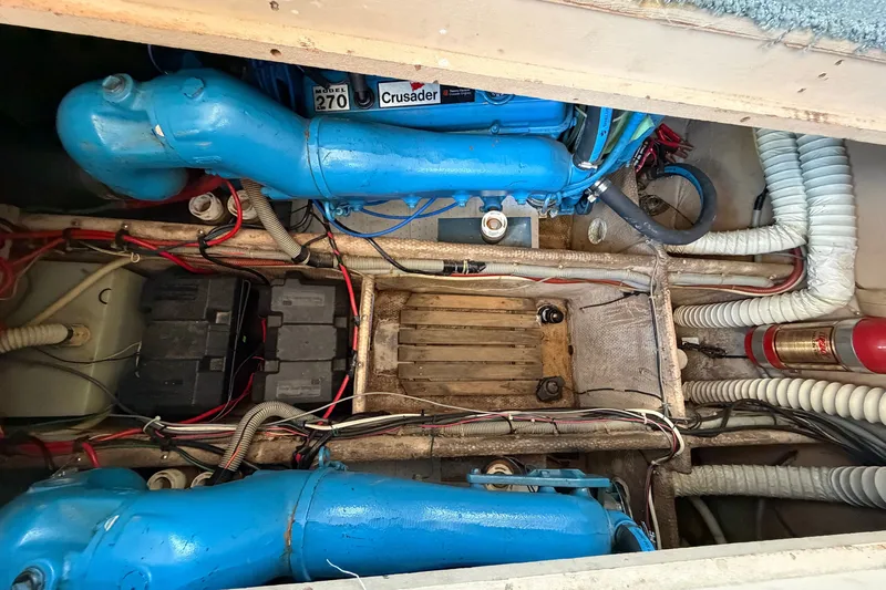 Slide: The Image of Engine compartment of a 1987 Silverton 34 Convertible with Crusader Model 270 engines. - 41