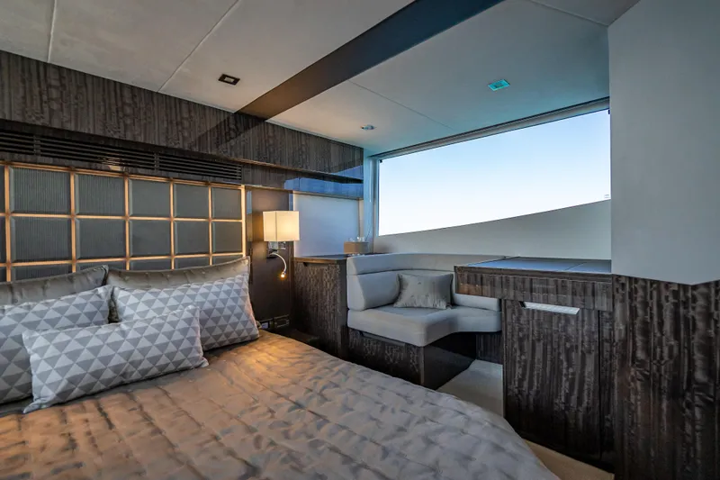Slide: The Image of Luxurious interior of 2021 Galeon 500 Fly yacht with modern design and elegant furnishings. - 31