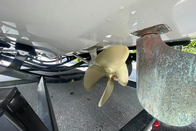 Slide: The Image of 2017 Heyday WT-2 boat propeller and rudder on trailer, close-up view. - 20