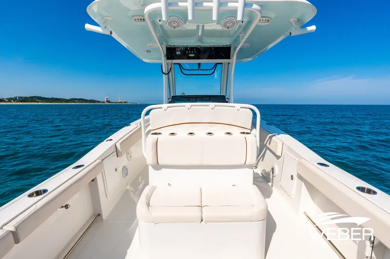 Slide: The Image of Sea Hunt 305 Ultra SE 2022 - 33