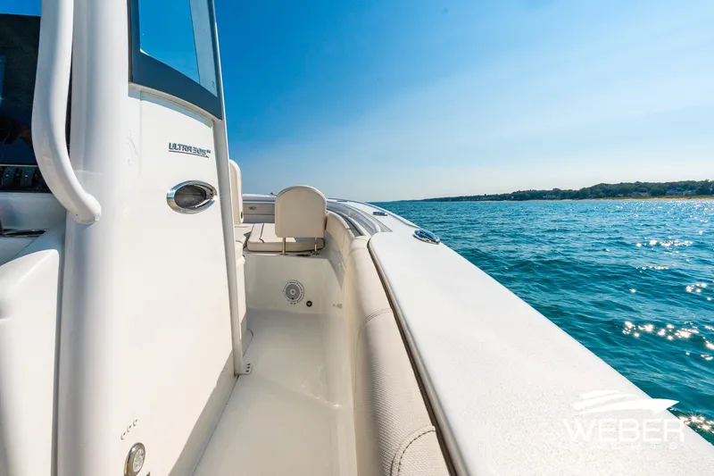 Slide: The Image of Sea Hunt 305 Ultra SE 2022 - 31