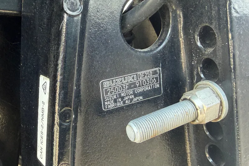 Slide: The Image of Close-up of Suzuki DF250 motor label on 2019 Hurricane SunDeck 2400 OB. - 78