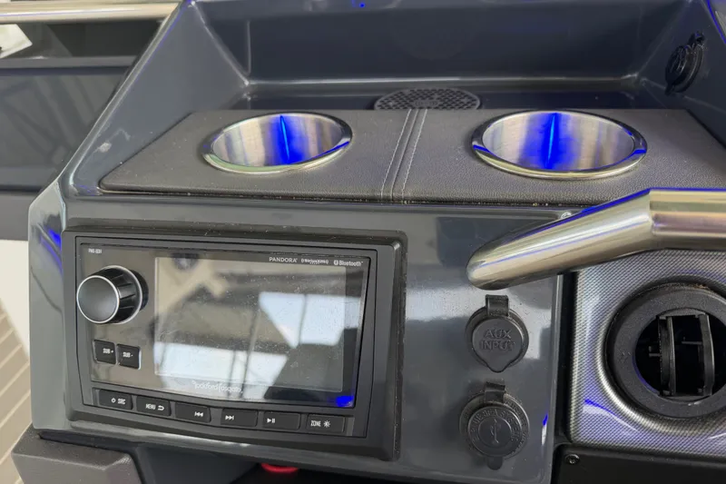 Slide: The Image of Dashboard of 2021 Formula 430 Super Sport Crossover with stereo and illuminated cup holders. - 36