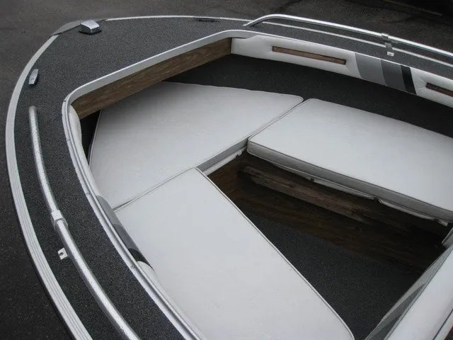 Slide: The Image of Sylvan SUPER SPORTSTER 16 1989 - 9