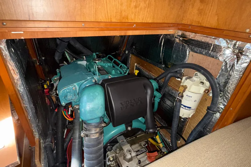 Slide: The Image of Engine compartment of a 2009 Sabre 386 sailboat with Volvo Penta engine. - 98