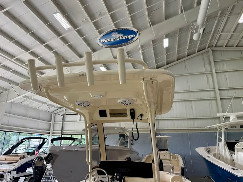 Slide: The Image of Scout 220 XSF 2027 - 3