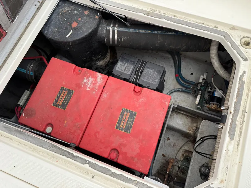 Slide: The Image of Meridian 490 Pilothouse 2003 - 84