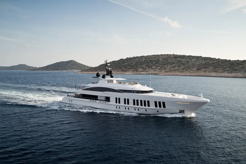Slide: The Image of Luxury Alia Yachts 60M cruising on the sea, 2016 model. - 1