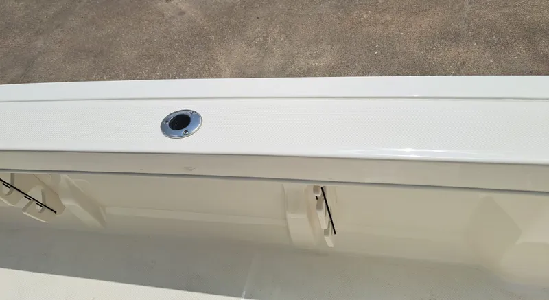 Slide: The Image of Bayliner Trophy T22CC 2026 - 17