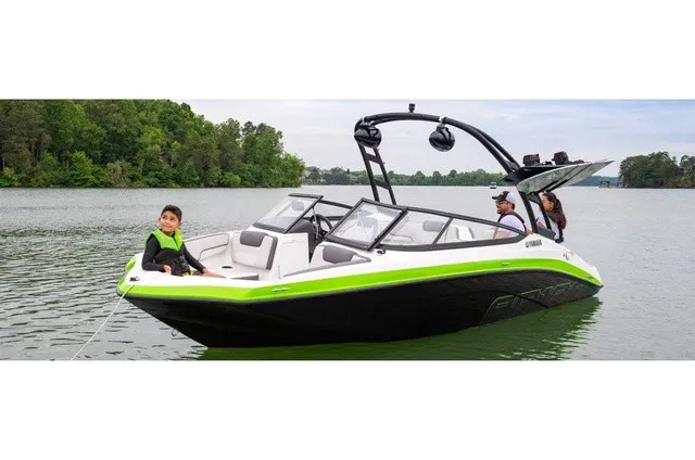 Slide: The Image of Yamaha SX190 2022 - 3