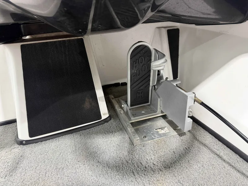 Slide: The Image of Nitro Z18 2020 - 16