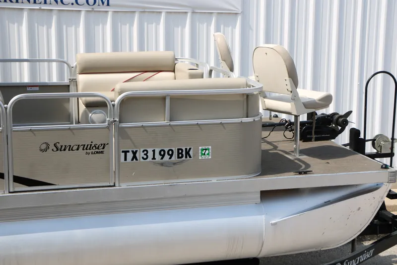 Slide: The Image of 2011 Sun Cruiser GS202 pontoon boat with beige seating and Texas registration. - 8