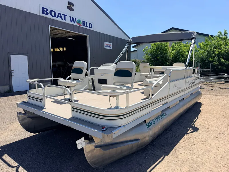 Slide: The Image of Palm Beach 2023 Fishmaster & 60HP Mercury 4Stroke 2010 - 48